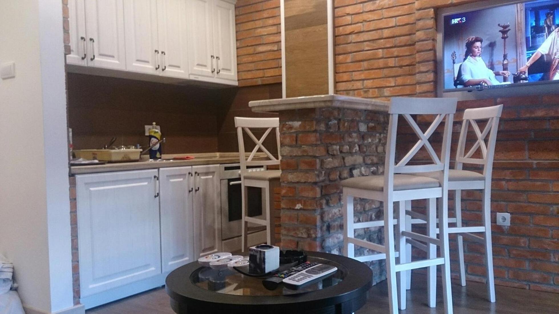 טרביניה Aco Apartment מראה חיצוני תמונה